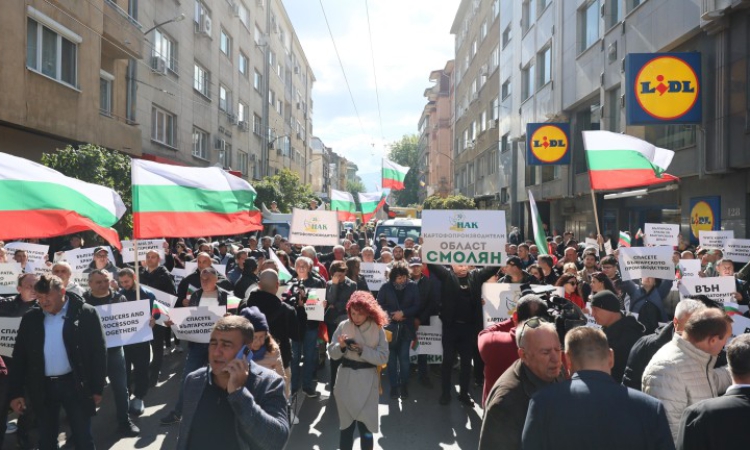 Фермерите на протест: В защита и подкрепа на българското производство! 